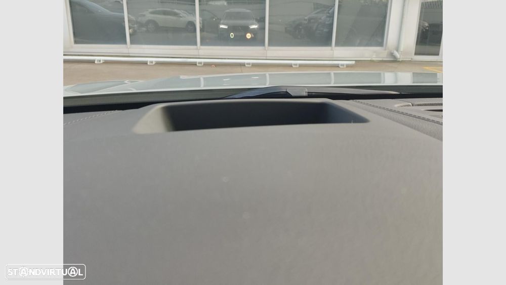 Volvo S90 2.0 T8 PHEV Plus Dark AWD - 13