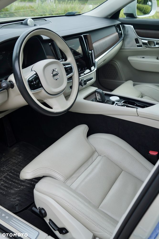 Volvo V90 Cross Country B6 B AWD Pro - 15