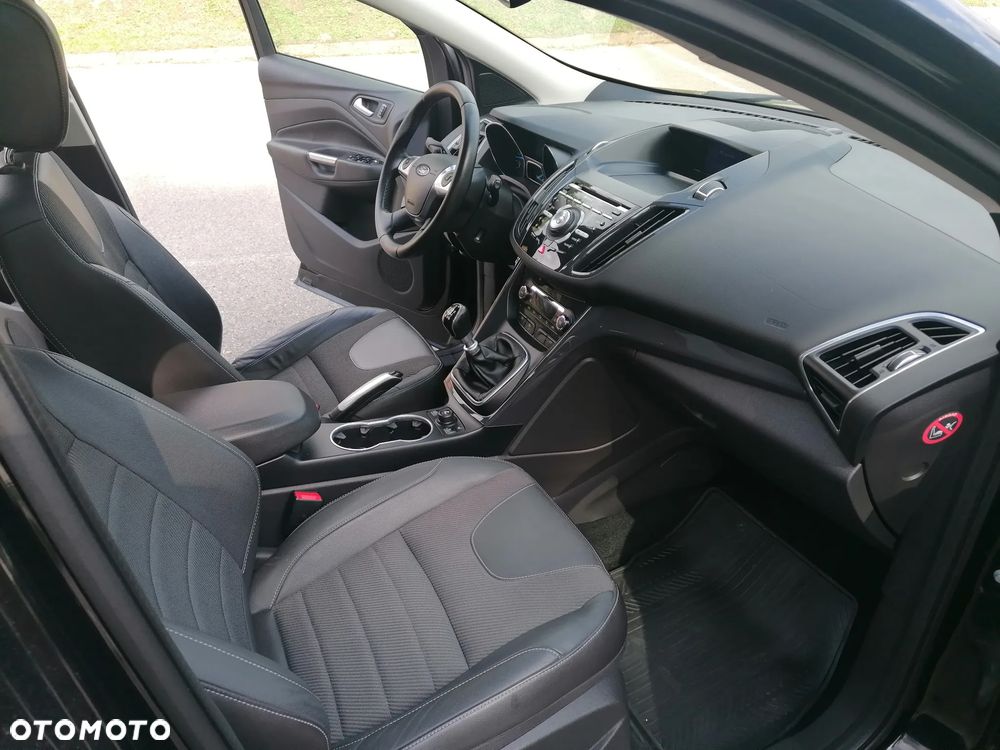 Ford Kuga 2.0 TDCi 4x4 Individual - 13