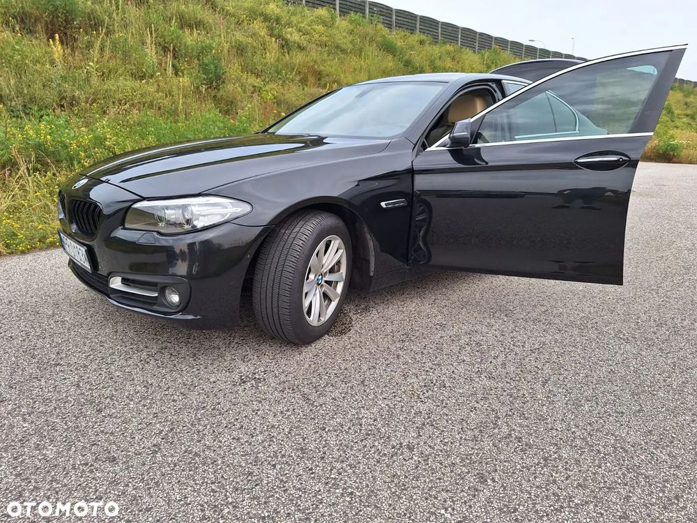 BMW Seria 5 528i Luxury Line - 6