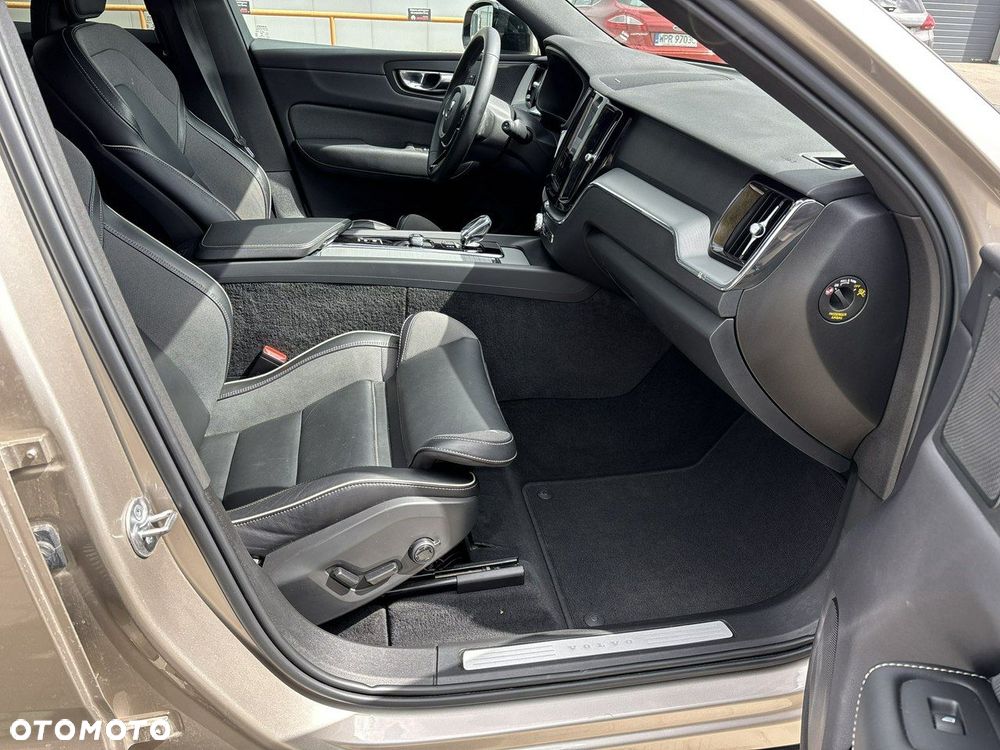 Volvo XC 60 - 19