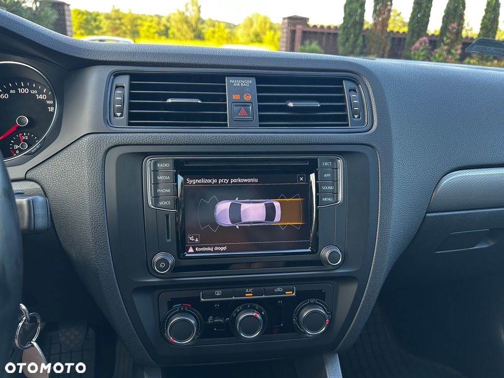 Volkswagen Jetta 2.0 TDI DPF BMT Comfortline - 24