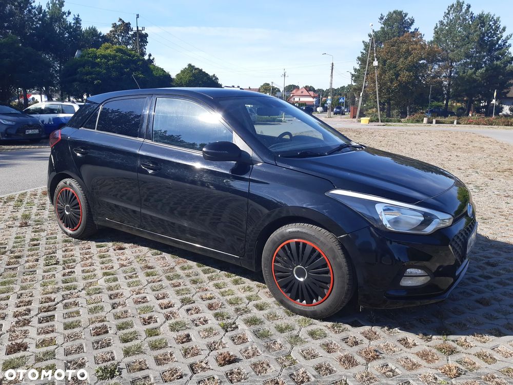 Hyundai i20 blue 1.2 Advantage+ - 14