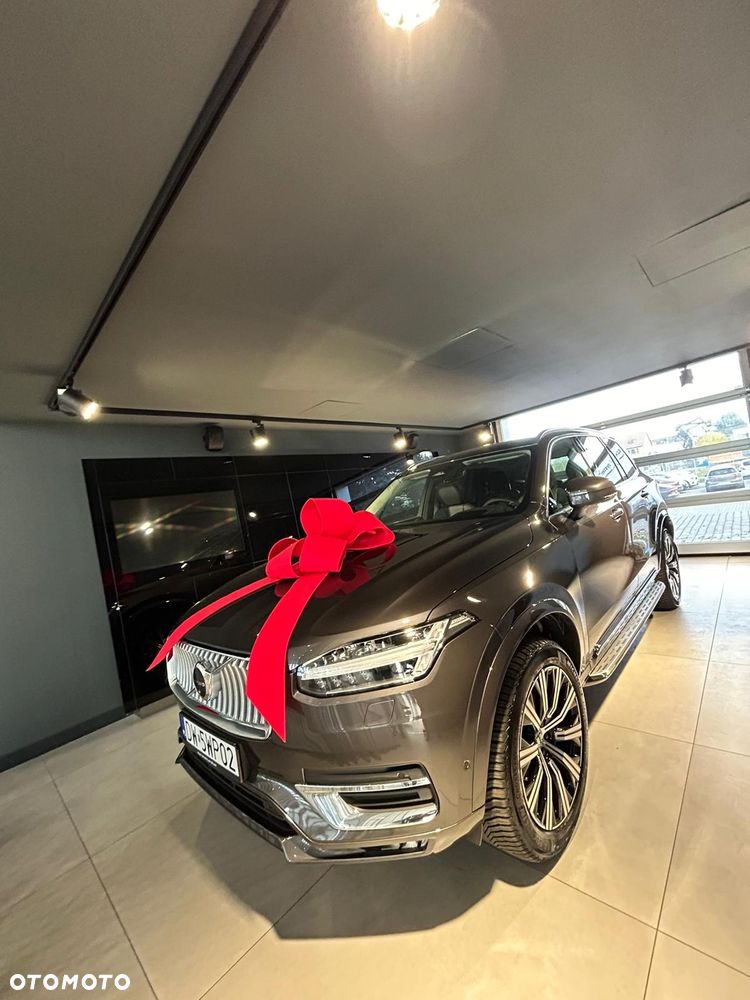Volvo XC 90 - 1