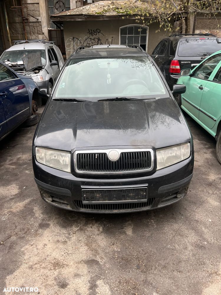 Dezmembrez Skoda Fabia 1 negru break 1,4 TDI facelift 2006 - 5