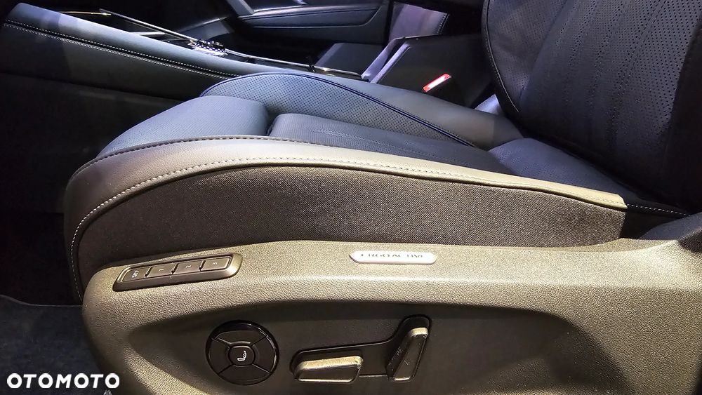 Volkswagen Tayron 2.0 TSI R-Line DSG - 22