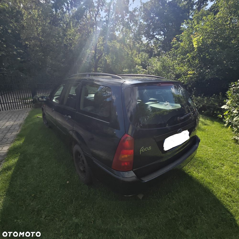 Ford Focus 1.6 FX Silver - 2