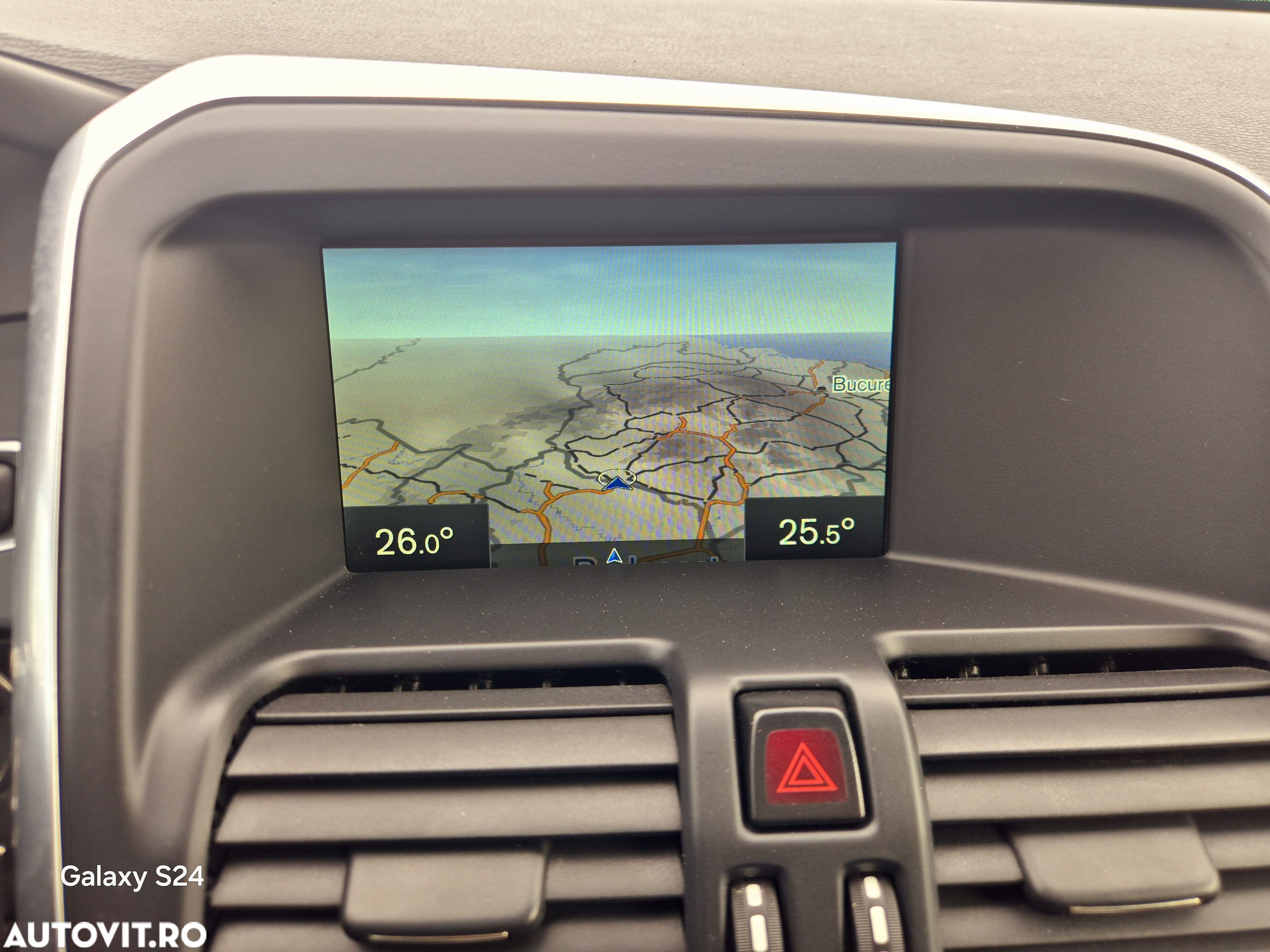 Volvo XC 60 D4 Geartronic Momentum - 24
