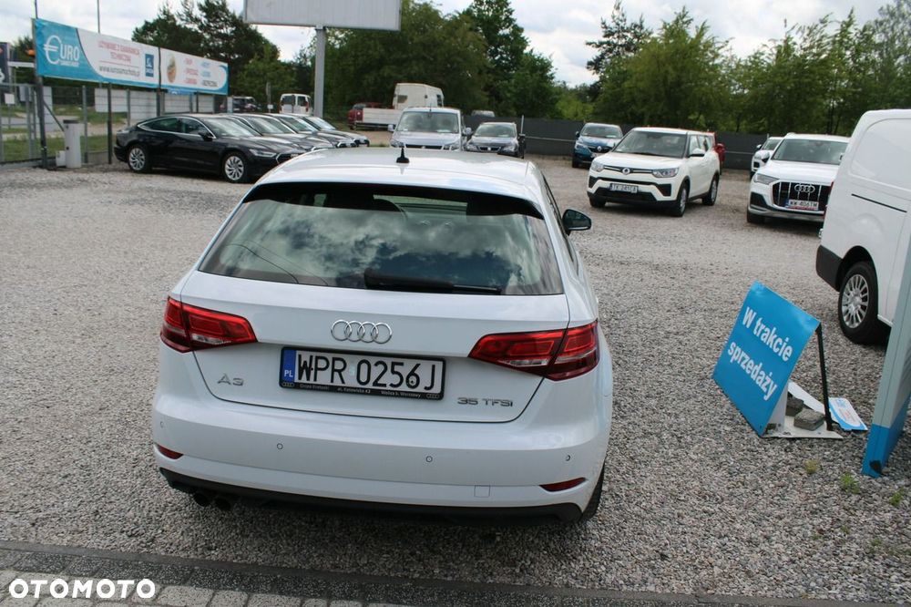 Audi A3 Sportback - 6