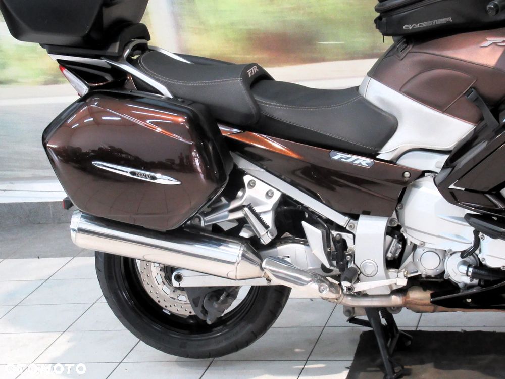 Yamaha FJR - 10
