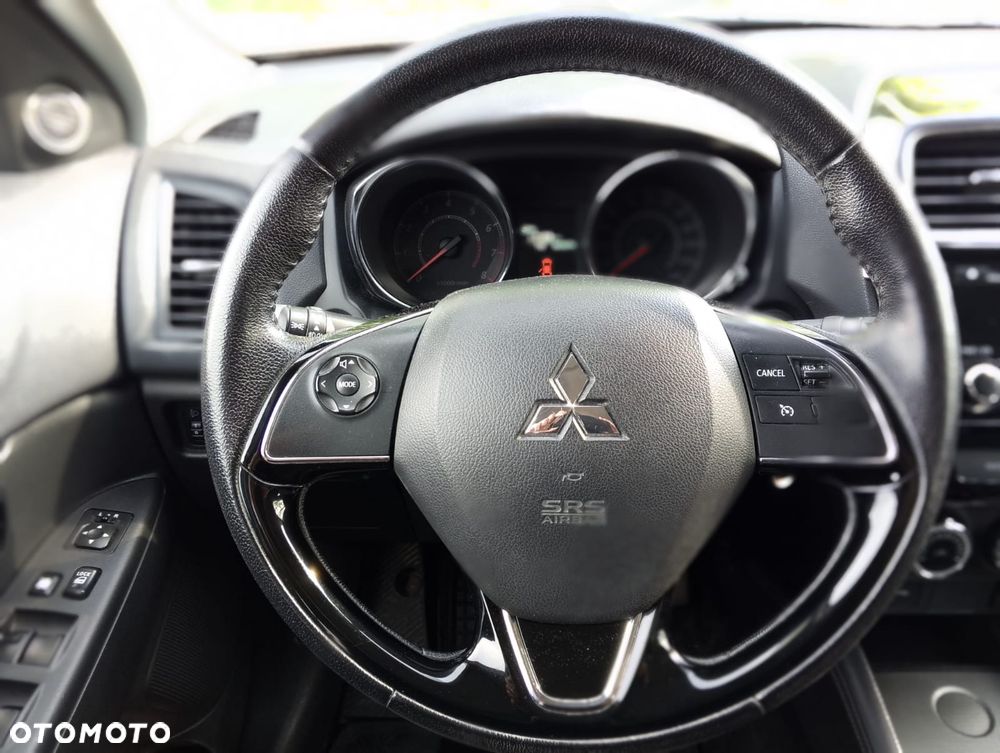 Mitsubishi ASX 1.6 Blue Sky Edition - 9