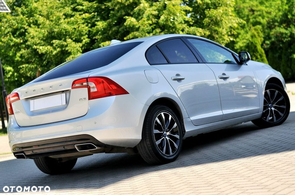 Volvo S60 - 2