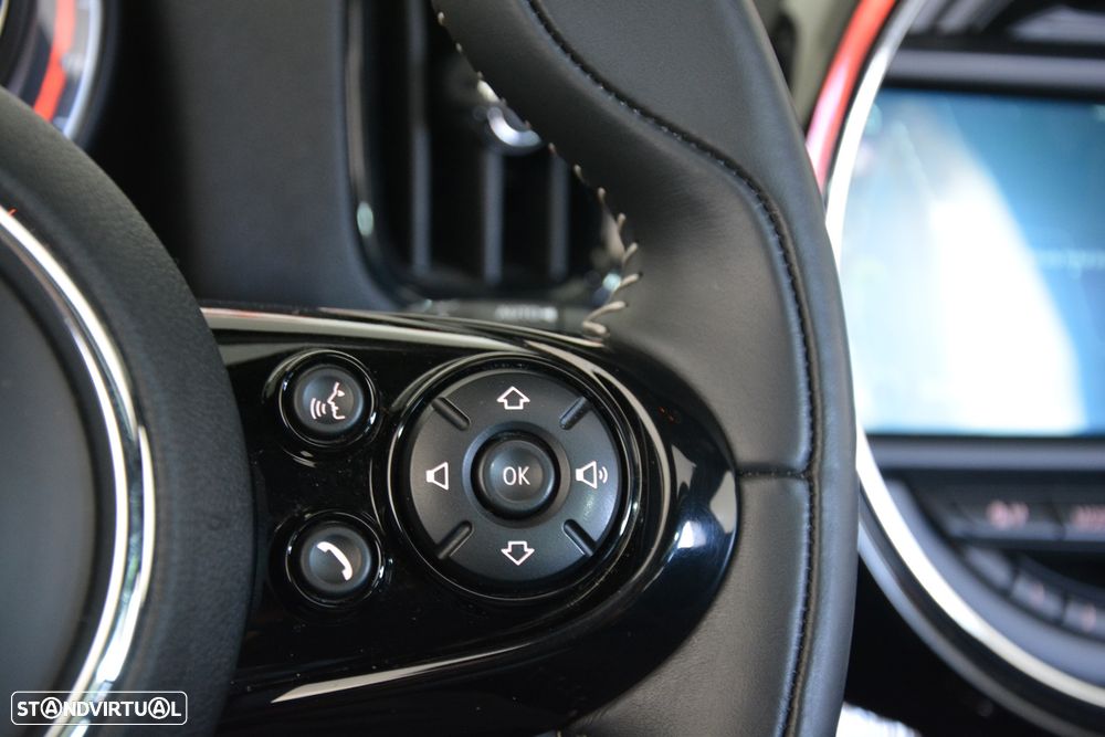 MINI Countryman Cooper SE ALL4 Auto - 29