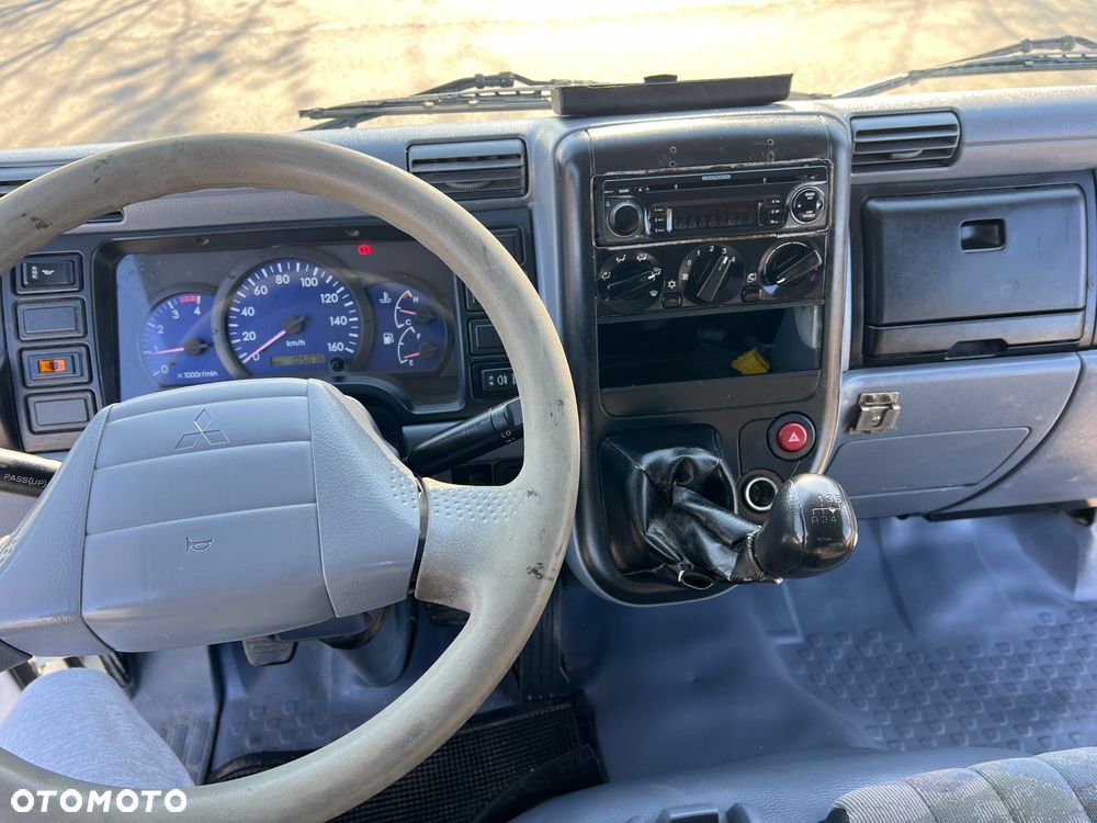 Mitsubishi Canter - 36