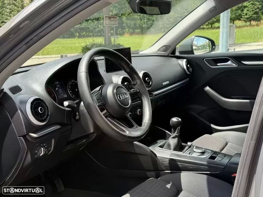 Audi A3 Limousine 1.6 TDI Sport - 15