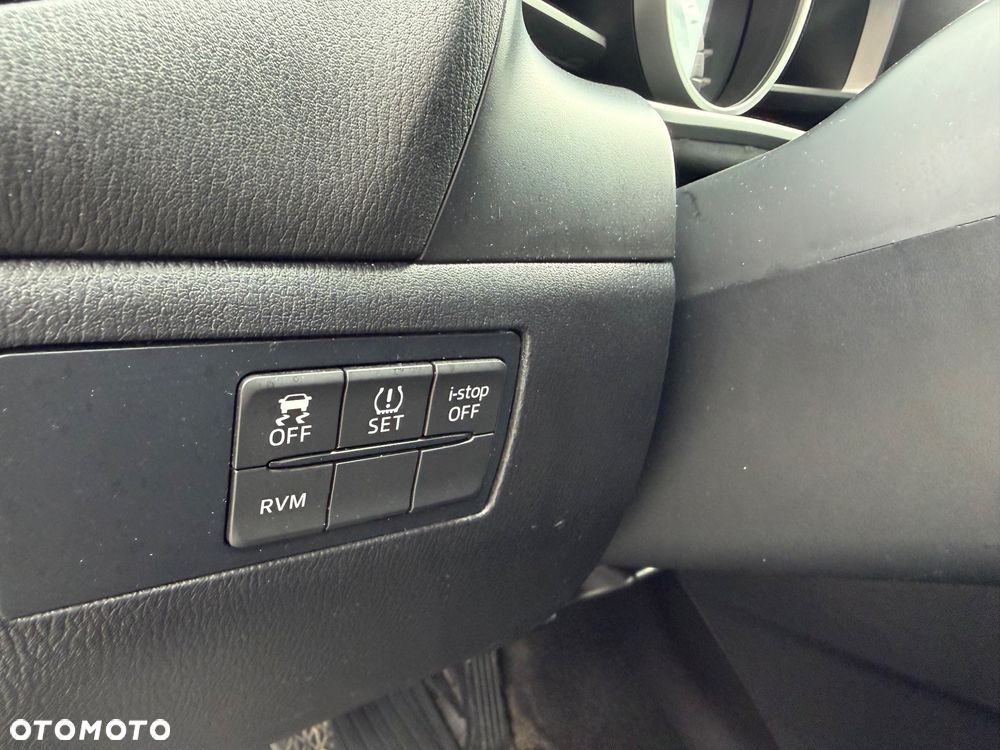 Mazda 3 SKYACTIV-G 165 NAKAMA - 23
