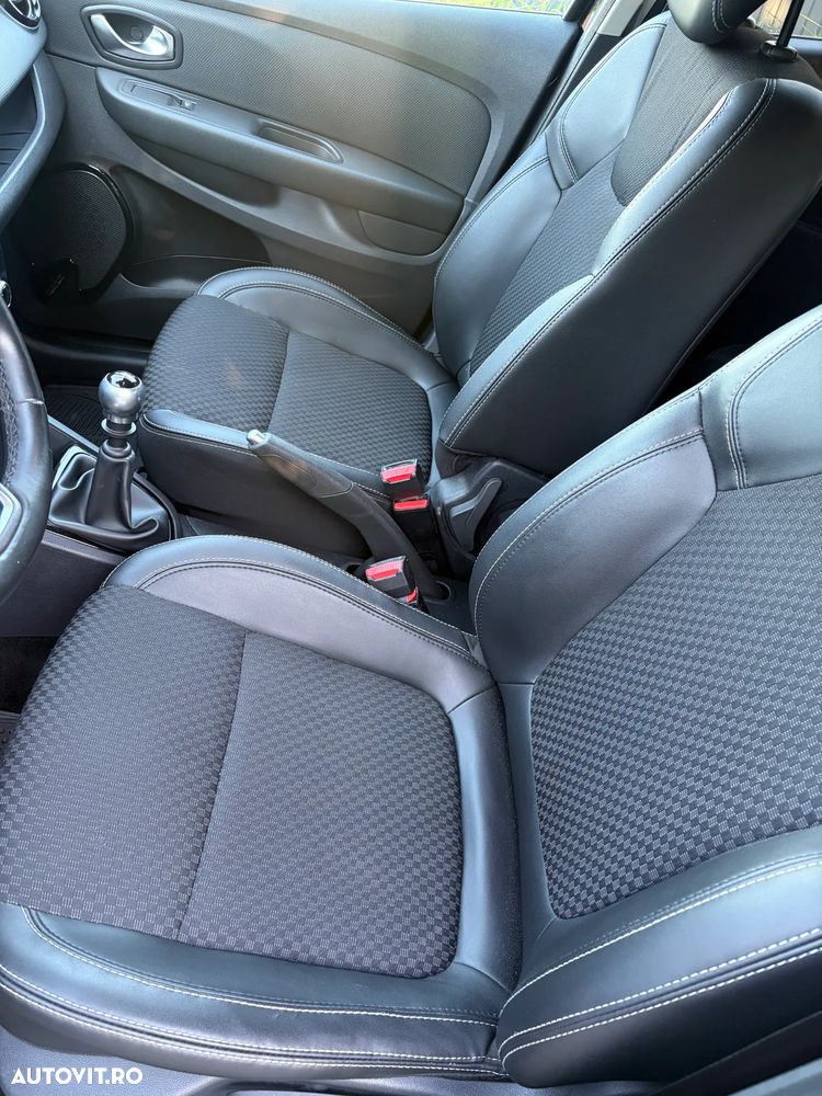 Renault Clio - 3