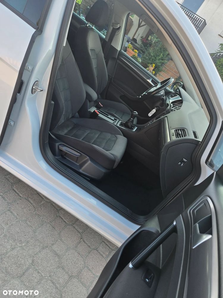 Volkswagen Golf 1.6 TDI (BlueMotion Technology) Comfortline - 9