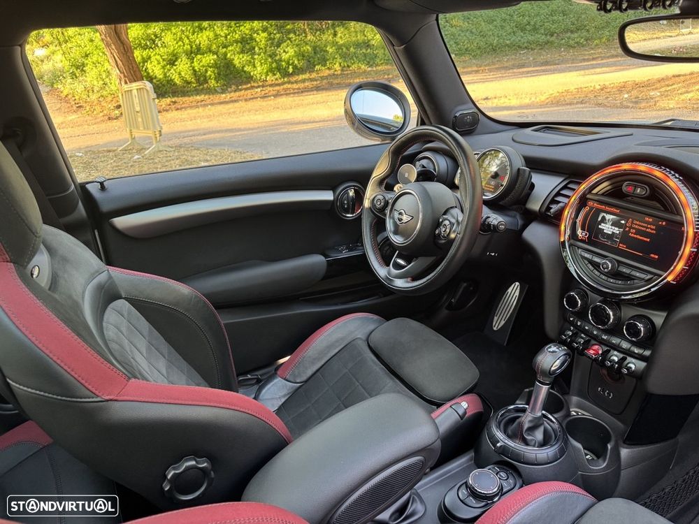 MINI 3 Portas John Cooper Works Aut. - 11