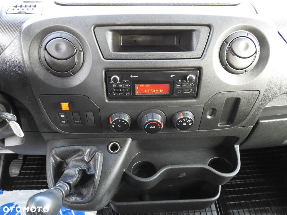 Renault MASTER FURGON BRYGADÓWKA  7 MIEJSC TEMPOMAT KLIMATYZACJA  130KM - 29