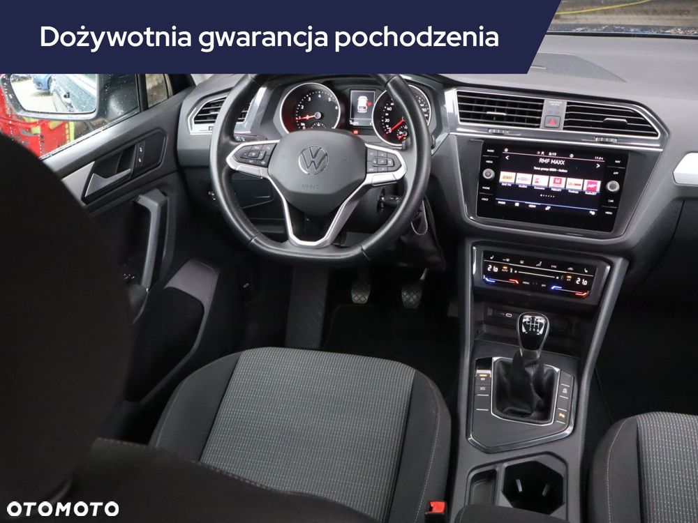 Volkswagen Tiguan - 9