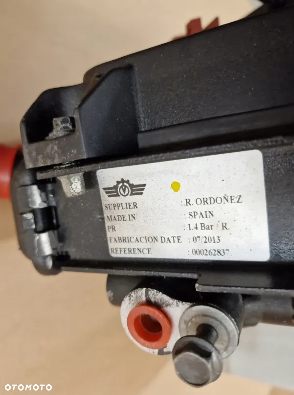 LEWY KOMPLET CHŁODNIC FERRARI ITALIA 458 - 3