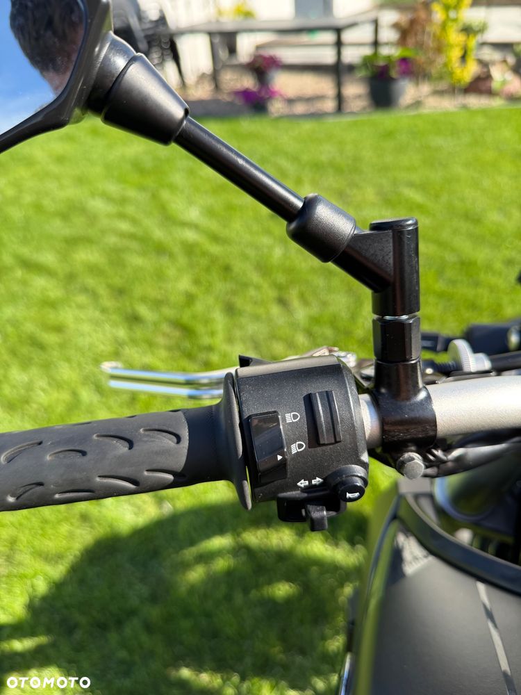 Yamaha MT - 18