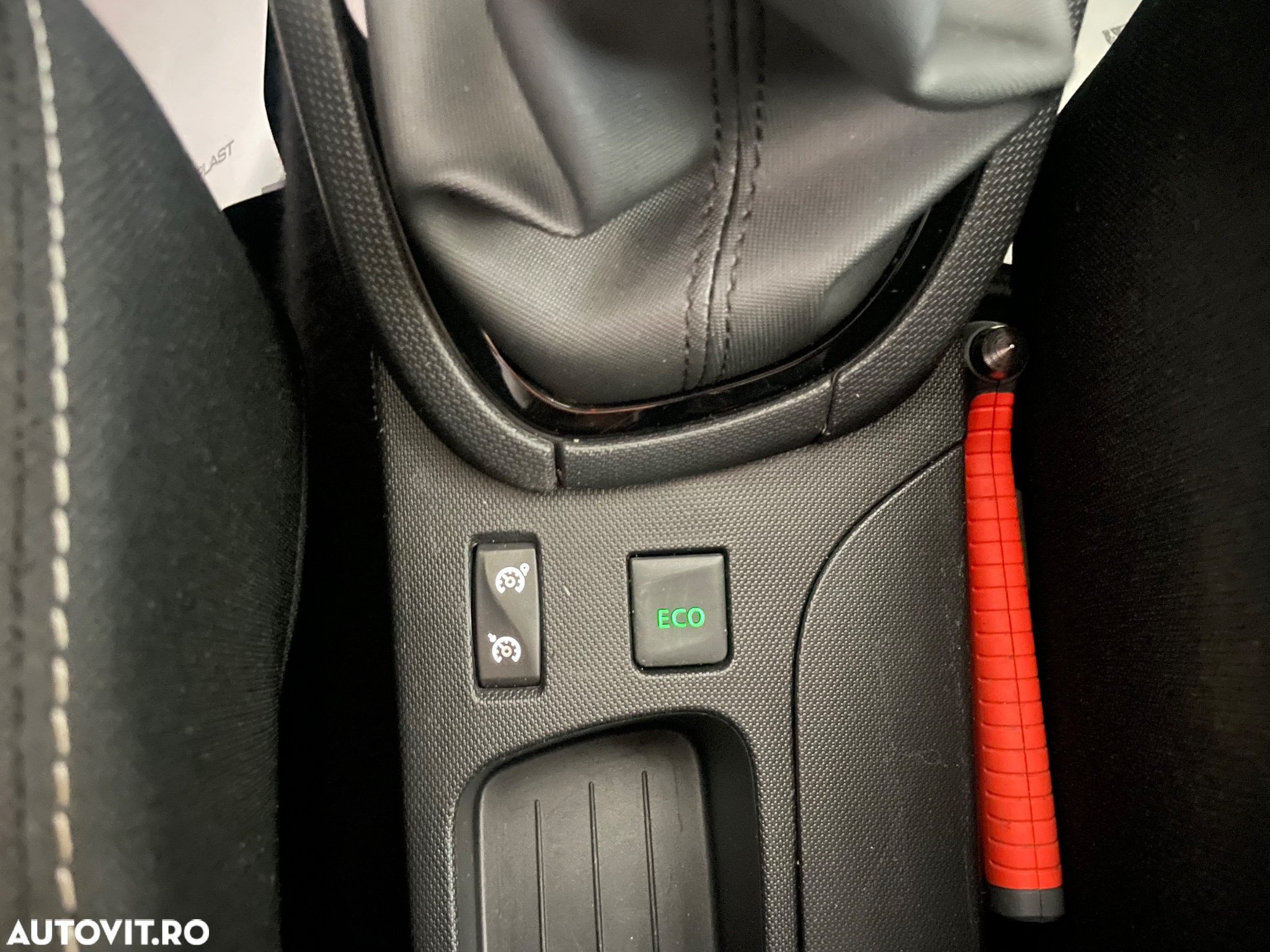 Renault Clio ENERGY TCe 90 Start & Stop Luxe - 12