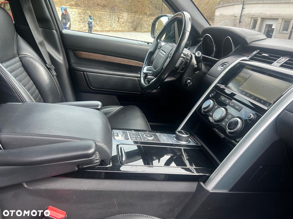 Land Rover Discovery 3.0 TD6 HSE Luxury - 13