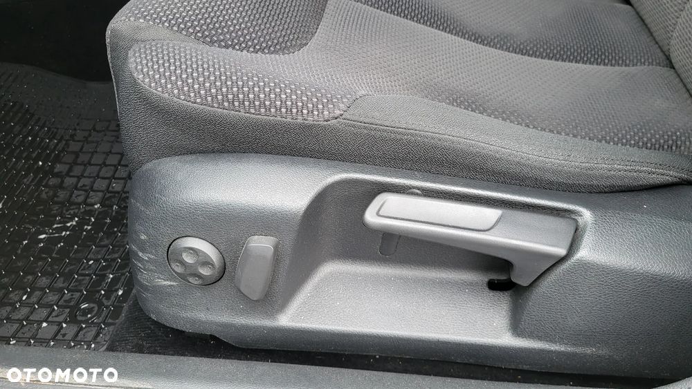 Volkswagen Passat Variant 2.0 TDI Comfortline - 14