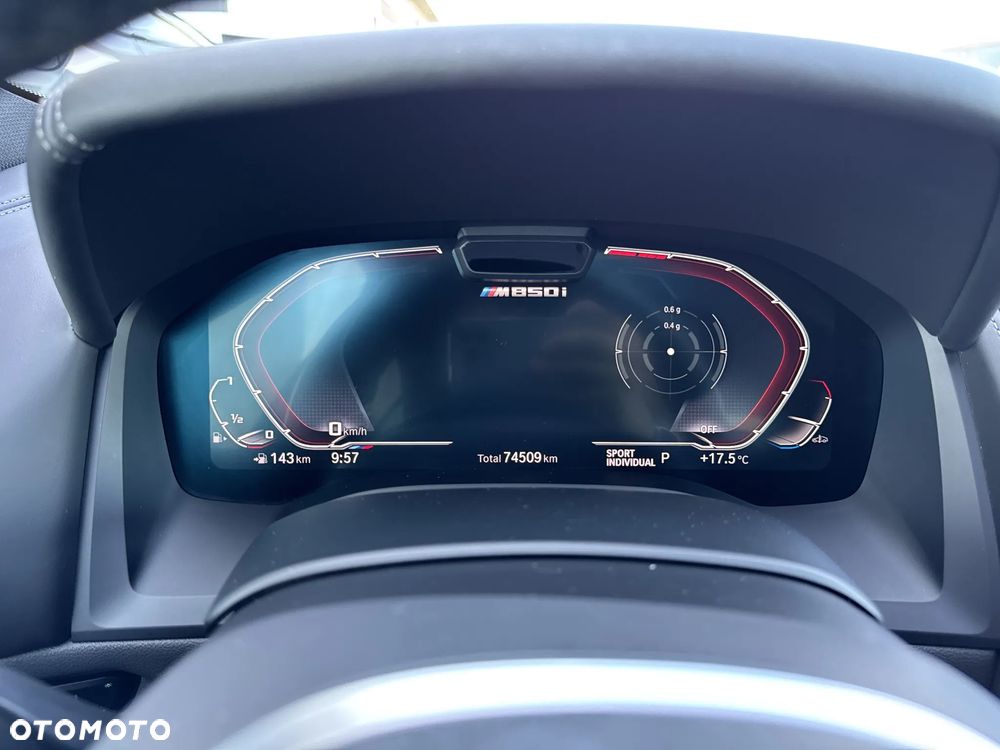 BMW Seria 8 - 16