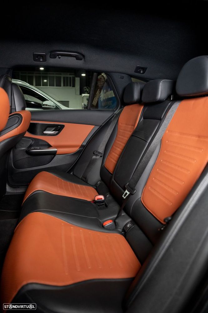 Mercedes-Benz C 300 e AMG Line - 17