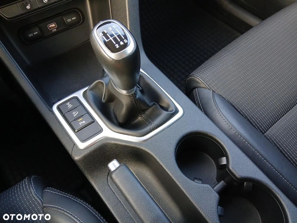 Kia Sportage 1.6 T-GDI Business Line 4WD - 31