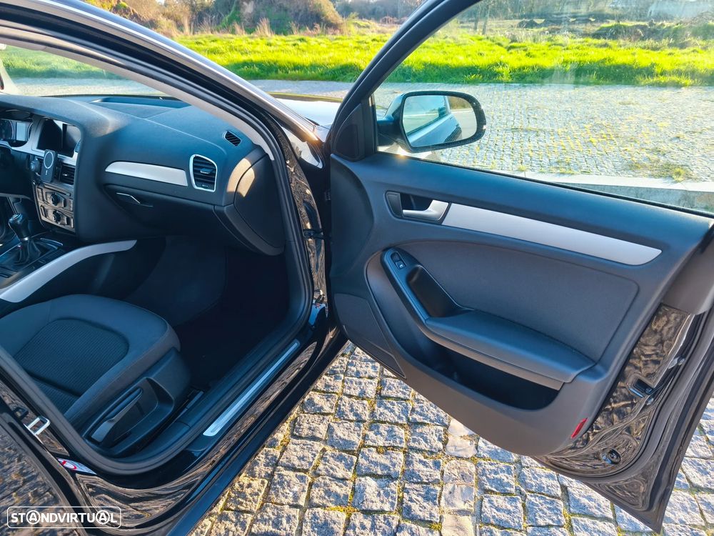 Audi A4 Avant 2.0 TDI Business Line Advance - 8