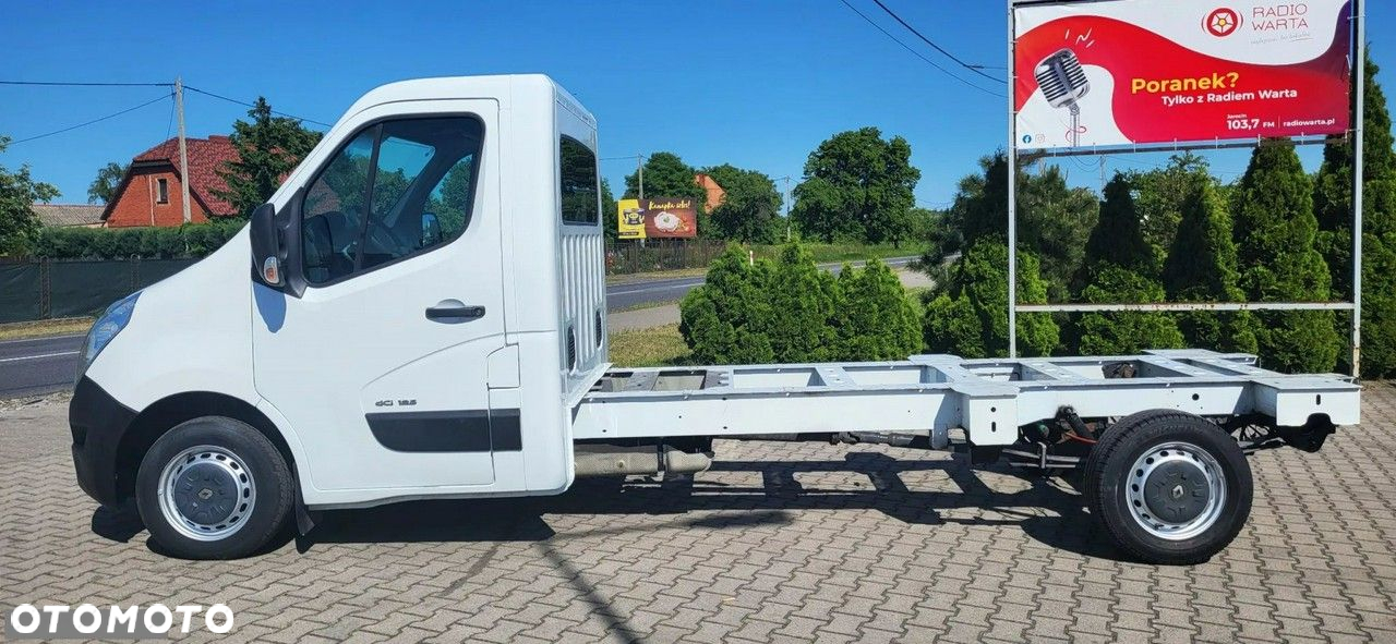 Renault Master 2.3 Dci 125 Km / Napęd tył / rozstaw 4,30 m - 6