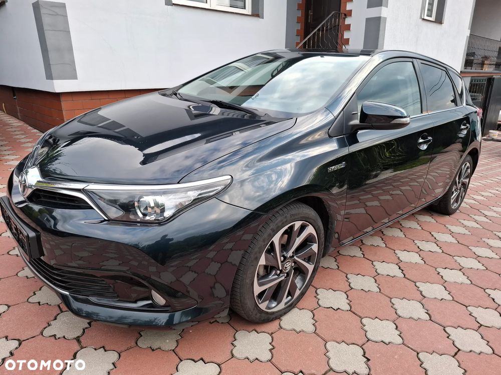 Toyota Auris - 1