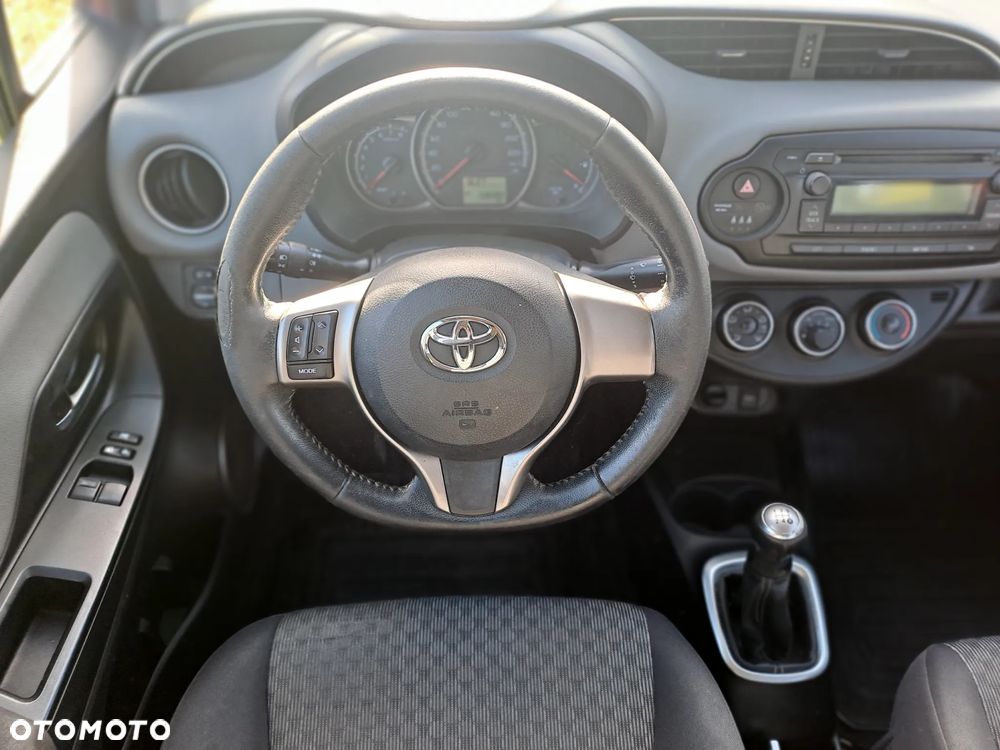 Toyota Yaris 1.0 Luna - 39