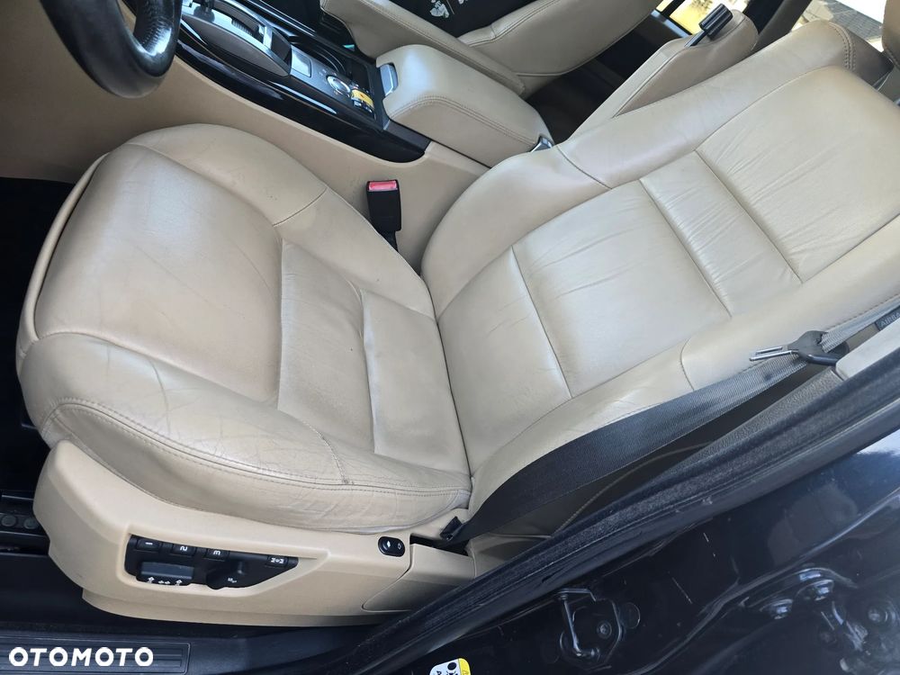 Land Rover Range Rover - 12