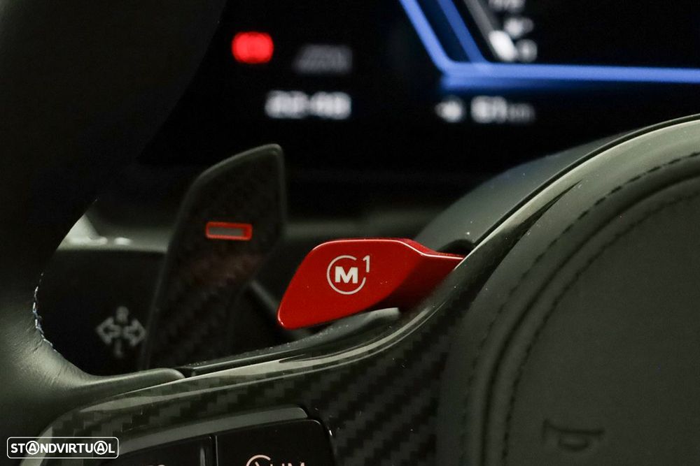 BMW M3 Competition xDrive - 23