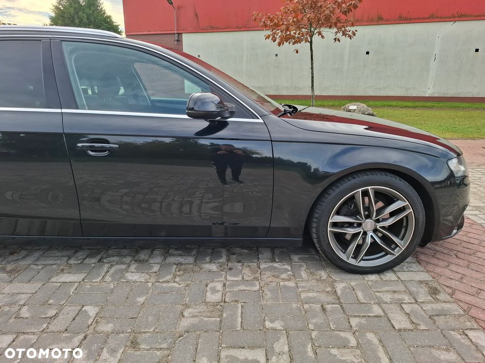 Audi A4 Avant - 6