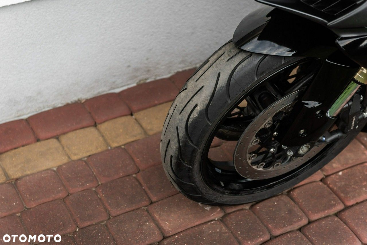 Suzuki GSX-R - 7
