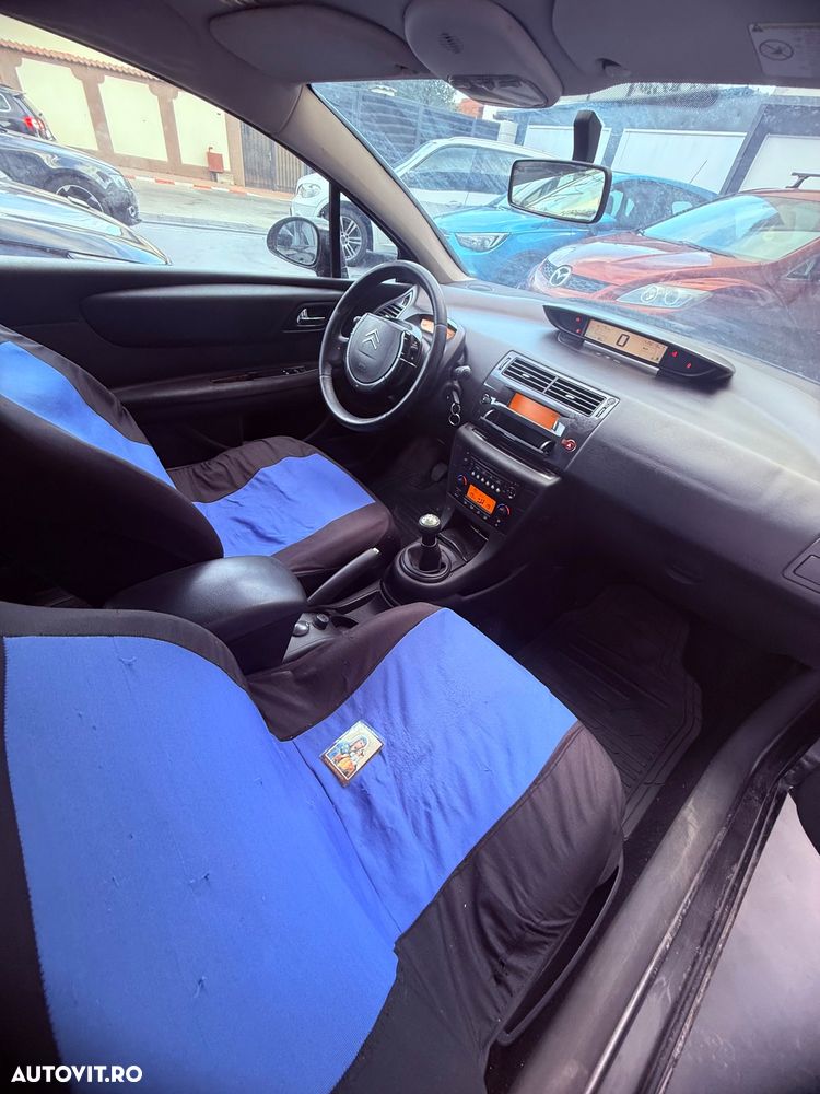 Citroën C4 1.6 HDi 16V VTR - 8