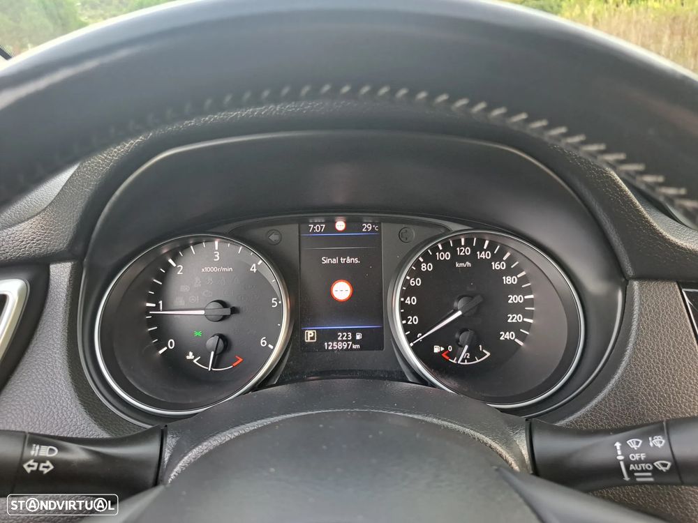 Nissan Qashqai 1.5 dCi DCT N-CONNECTA - 22