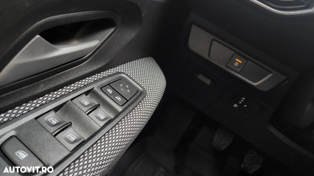 Dacia Sandero Stepway TCe 90 MT6 Expression - 14