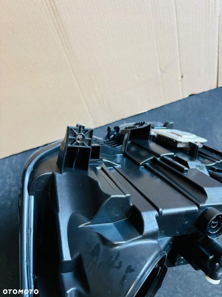 LAMPA PRAWA REFLERTOR PRAWY MERCEDES GLK W204 BI XENON SKRĘTNY FACE LIFT - 9