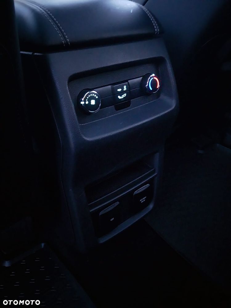 Ford Galaxy 2.0 EcoBlue V-Line - 23