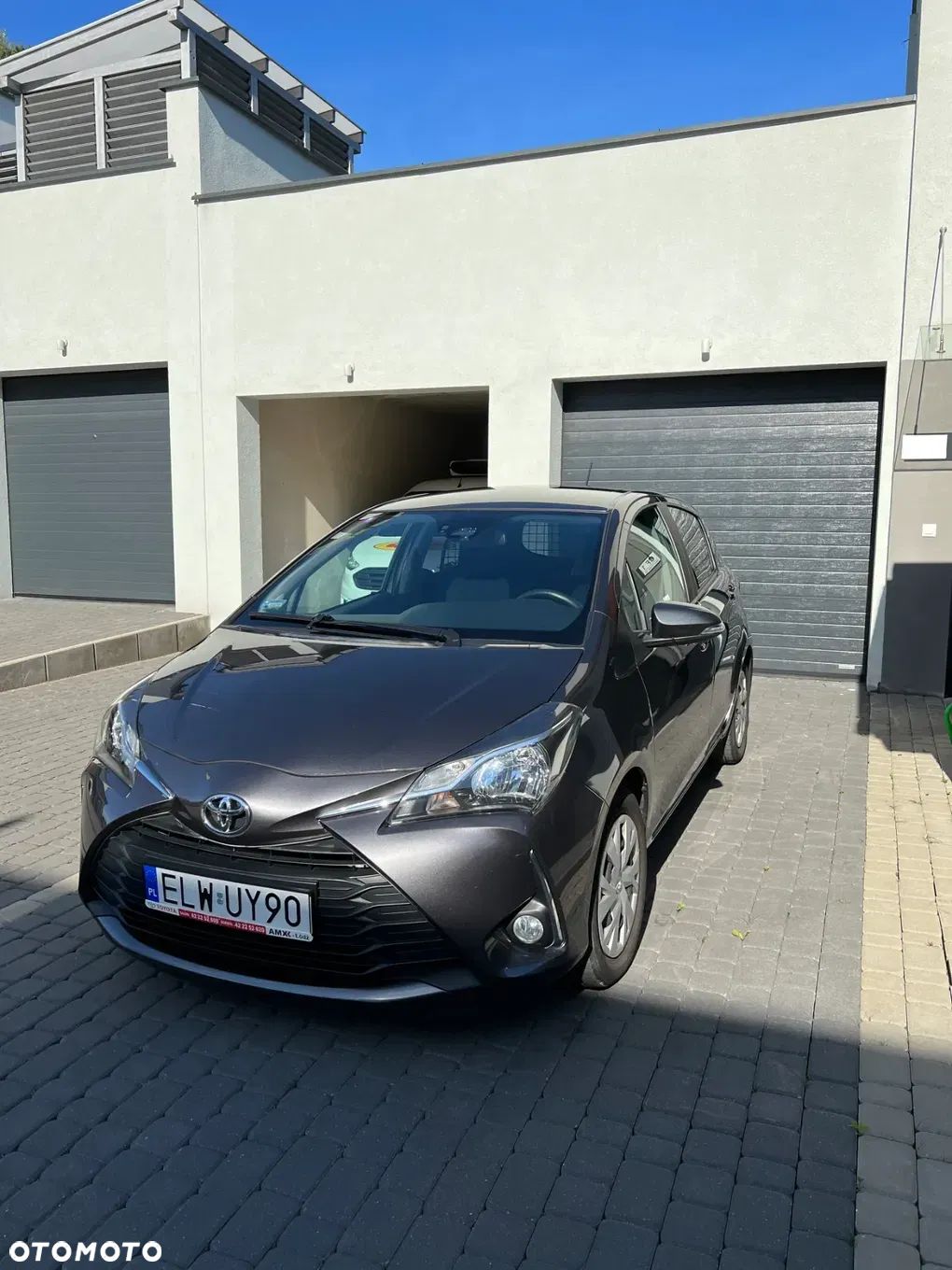 Toyota Yaris 1.5 Premium - 1