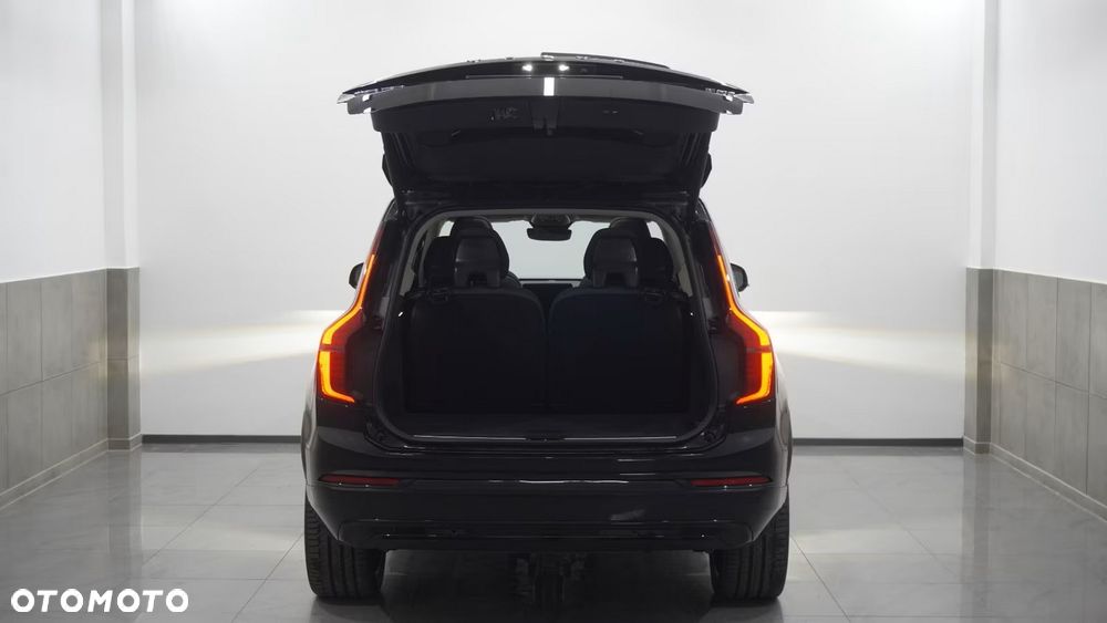 Volvo XC 90 T8 AWD Plug-In Hybrid Plus Dark 7os - 11