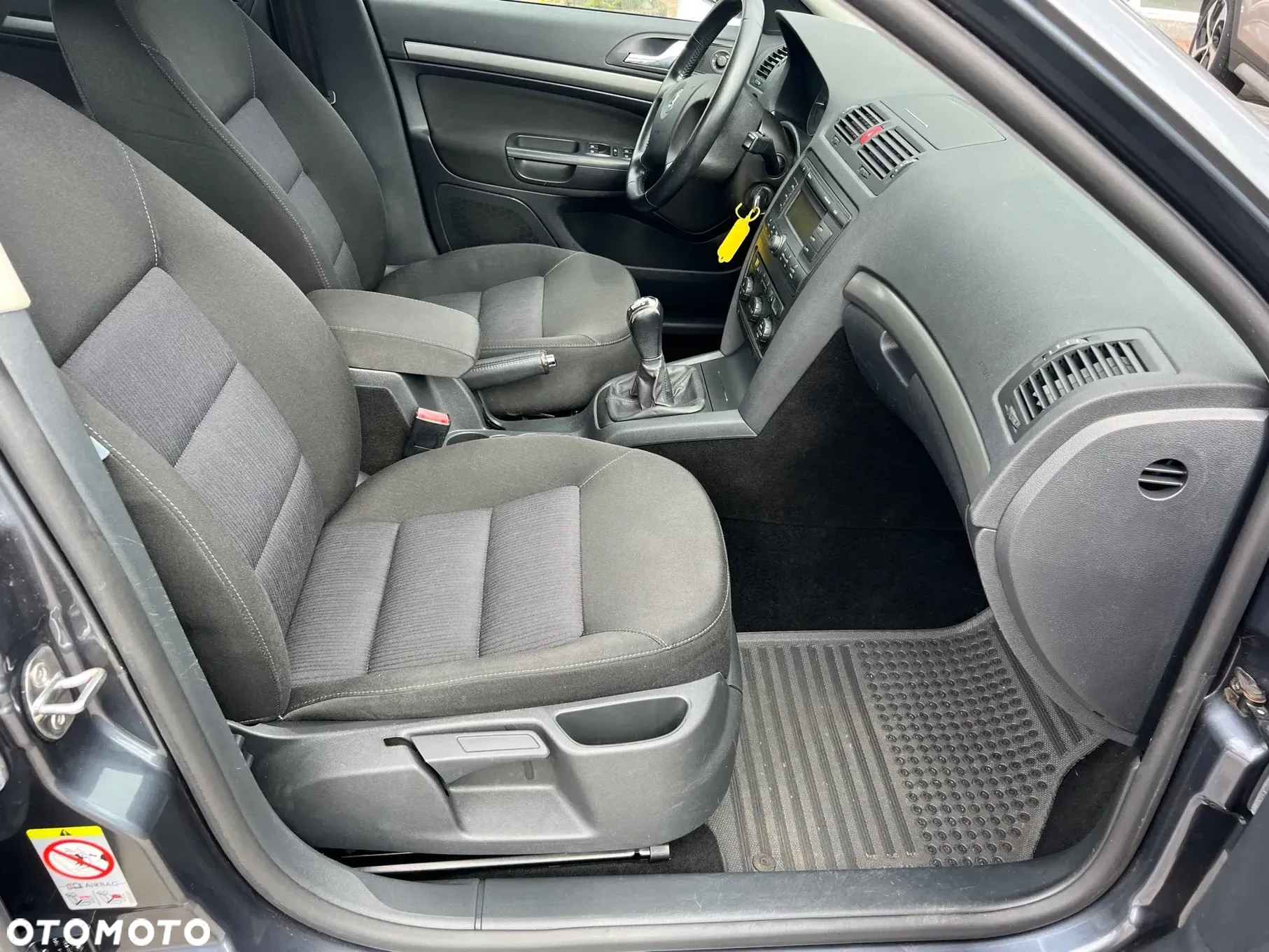 Skoda Octavia 1.6 Elegance - 8