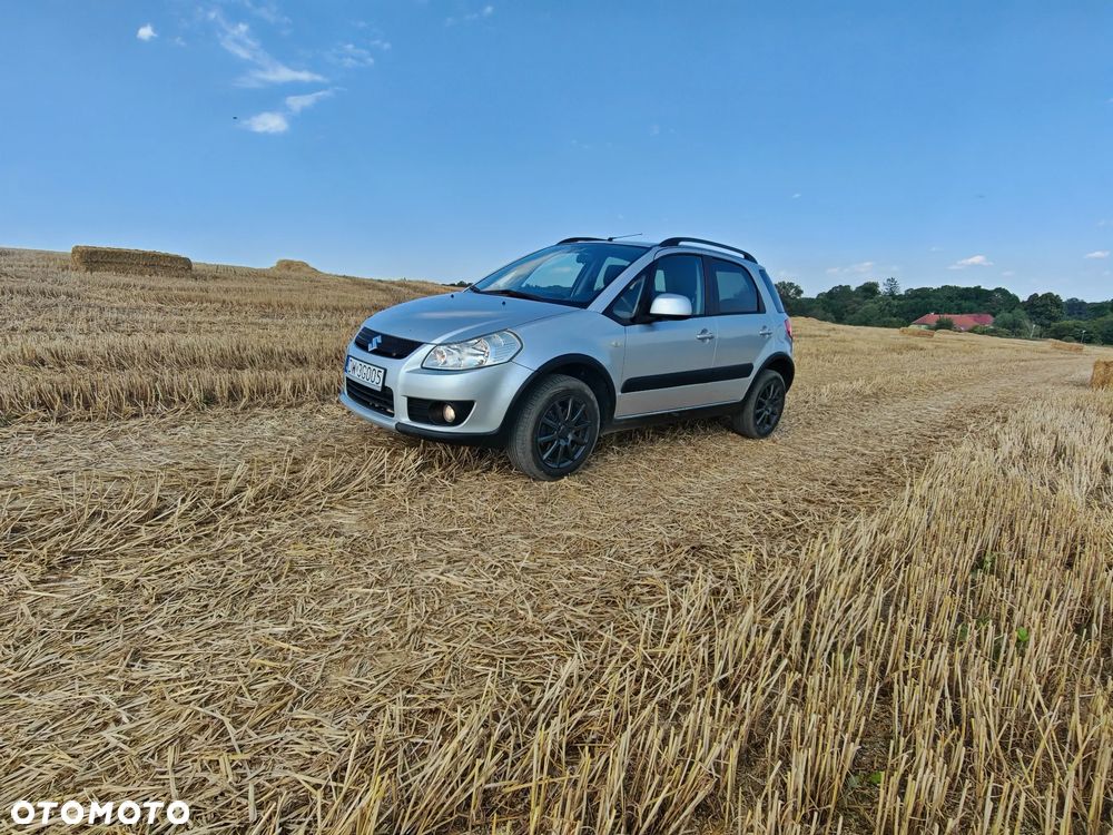 Suzuki SX4 1.6 GS / Premium 4WD - 2